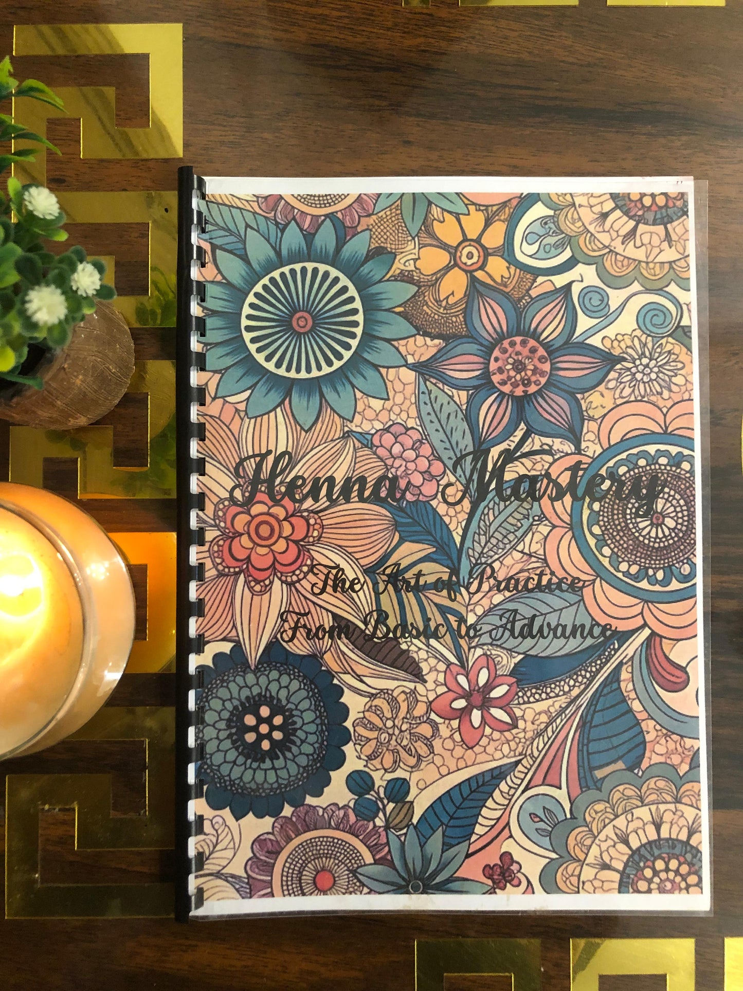 Henna Reusable Tracing Book Book + FREE Reusable Acrylic Sheet and a Practice Cone. (Volume 2)