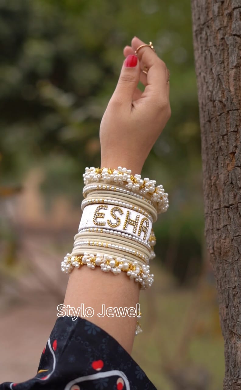 Personalized Name Bangles (Chorian)