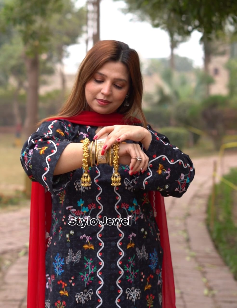 Personalized Name Bangles (Chorian)